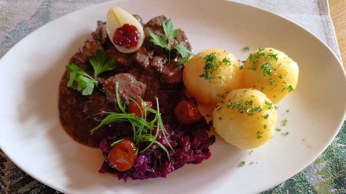 Teaserbild Wein und Käse